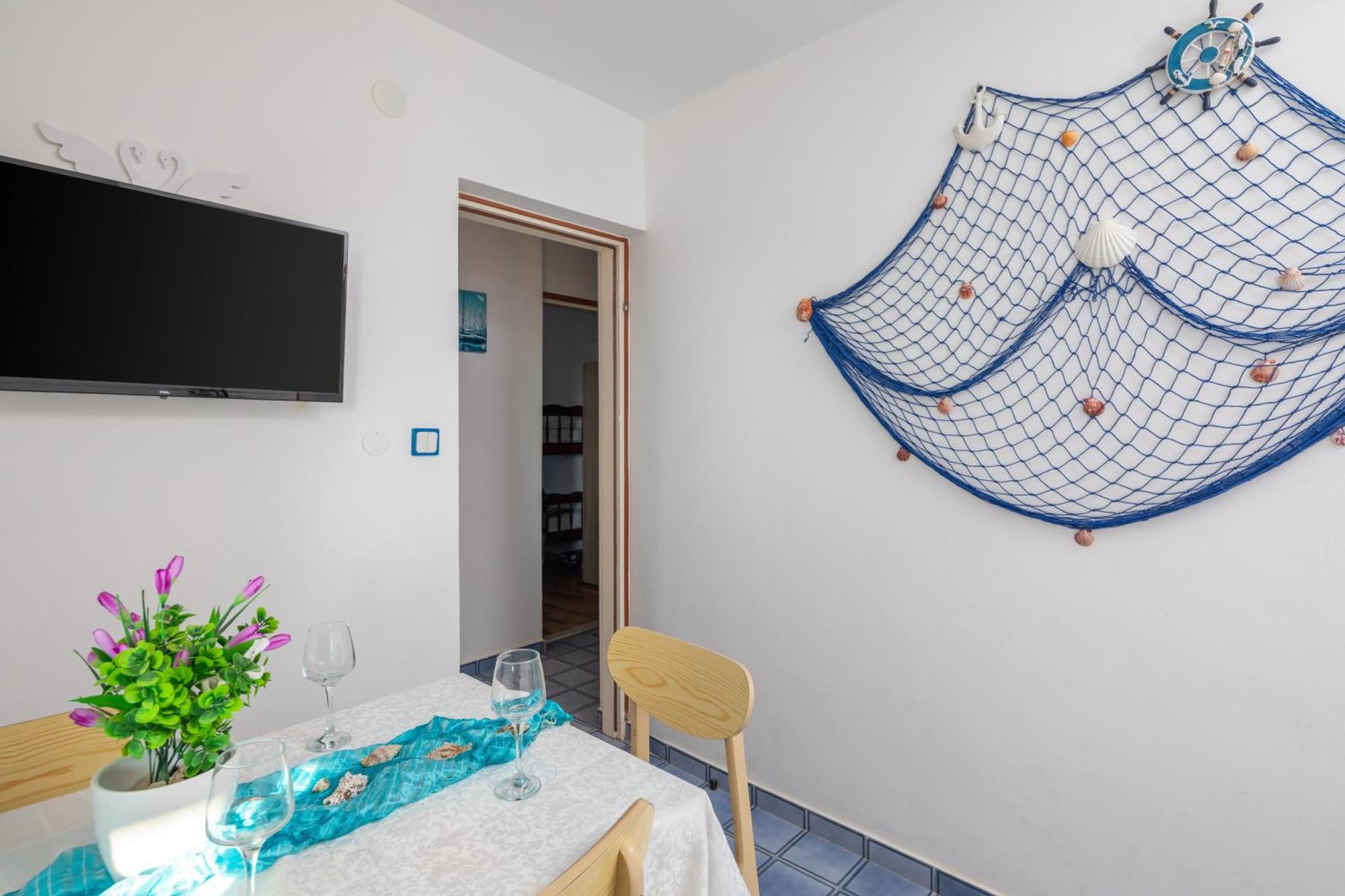 Urban Edge - Beach Apartments Omiš Zewnętrze zdjęcie