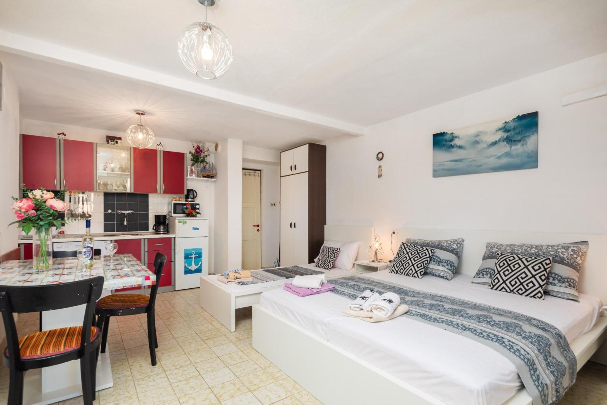 Urban Edge - Beach Apartments Omiš Zewnętrze zdjęcie