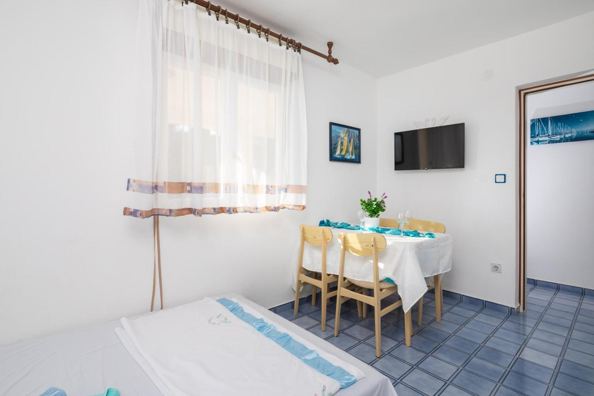 Urban Edge - Beach Apartments Omiš Zewnętrze zdjęcie